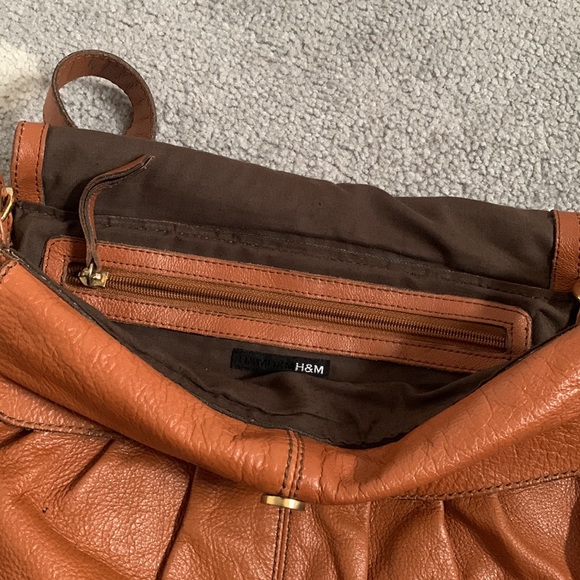 H&M real leather handbag in good condition! - Picture 6 of 6
